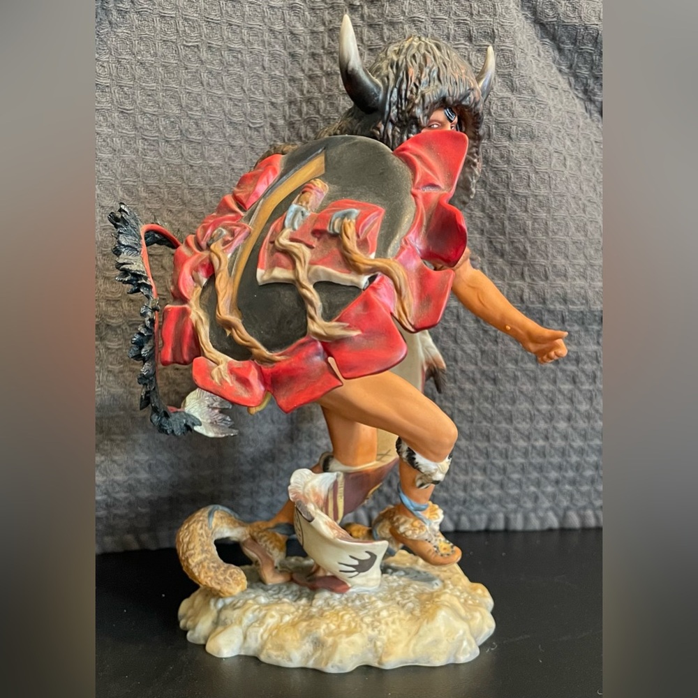 Franklin Mint, Buffalo Dancer Figurine